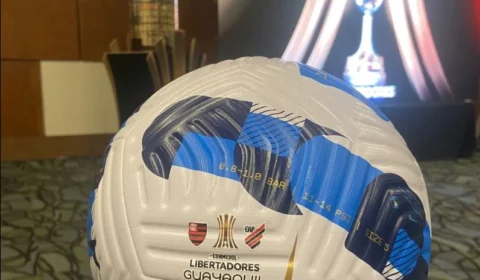 Libertadores: reunião apresenta bola da final entre Flamengo e Athletico no sábado