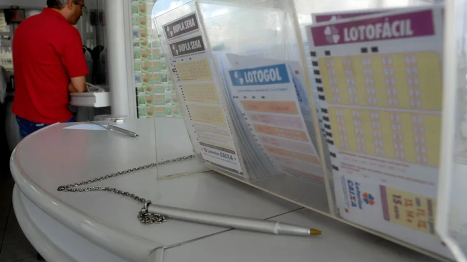 Lotofácil 2645 sorteia prêmio de R$ 3,5 milhões nesta sexta-feira