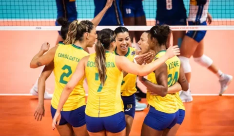 Brasil vence Itália por 3 sets a 1 e volta à final de um Mundial de Vôlei depois de 12 anos