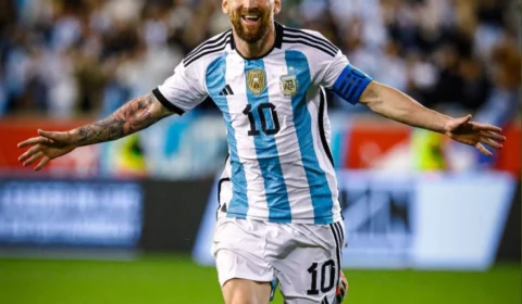 Astro da argentina Lionel Messi garante que Copa do Mundo do Catar será última que disputará