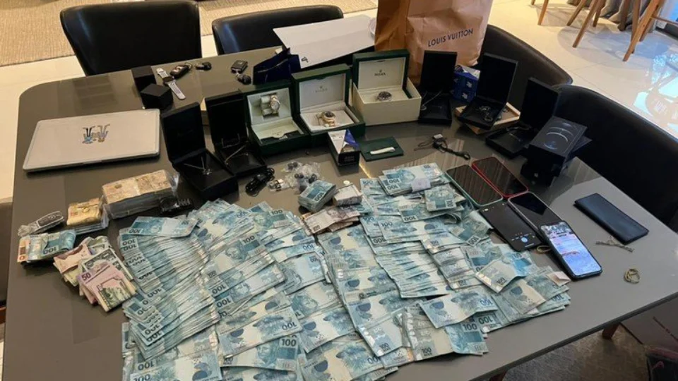 PF realiza ação contra fraudes bilionárias com criptomoedas no Brasil