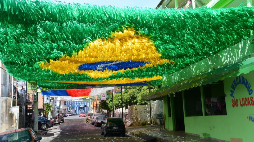 Copa do Catar: órgãos do AM terão expediente reduzido nesta segunda