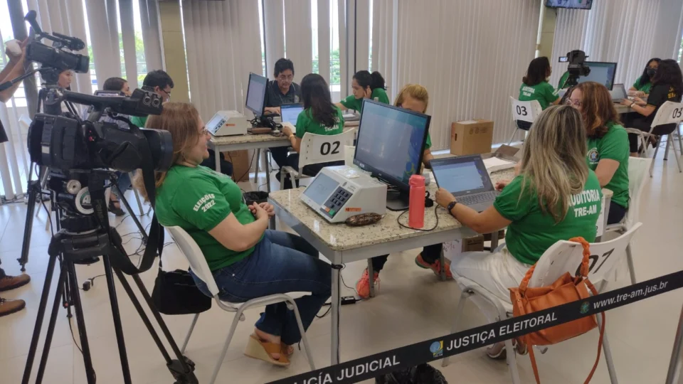Eleições 2022: TRE-AM realiza Teste de Integridade da Urna Eletrônica