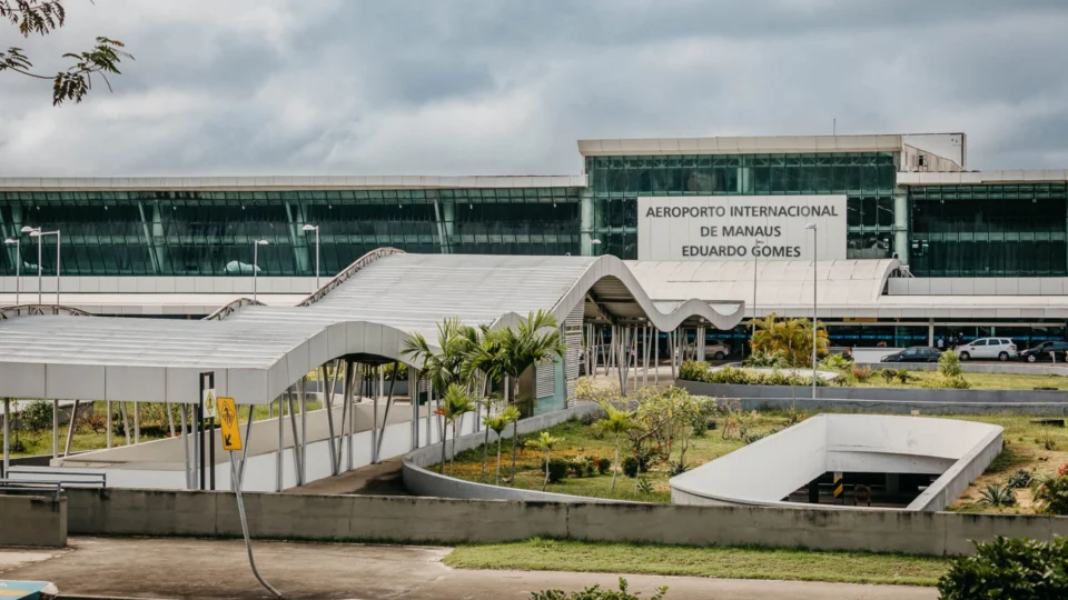 Jovem é preso com drogas ao tentar embarcar em voo no aeroporto de Manaus