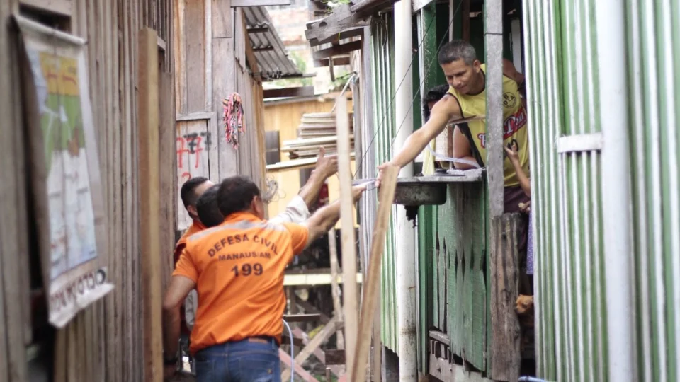 Manaus tem mais de 600 áreas de risco mapeadas, segundo Defesa Civil