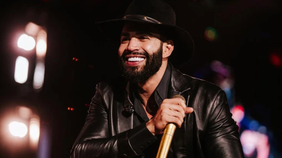 Gusttavo Lima deve pagar R$ 10 mil a homem com mesmo telefone de ‘Bloqueado’