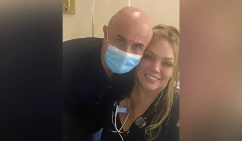 Cantora Simony comemora fim da primeira fase do tratamento contra câncer no intestino