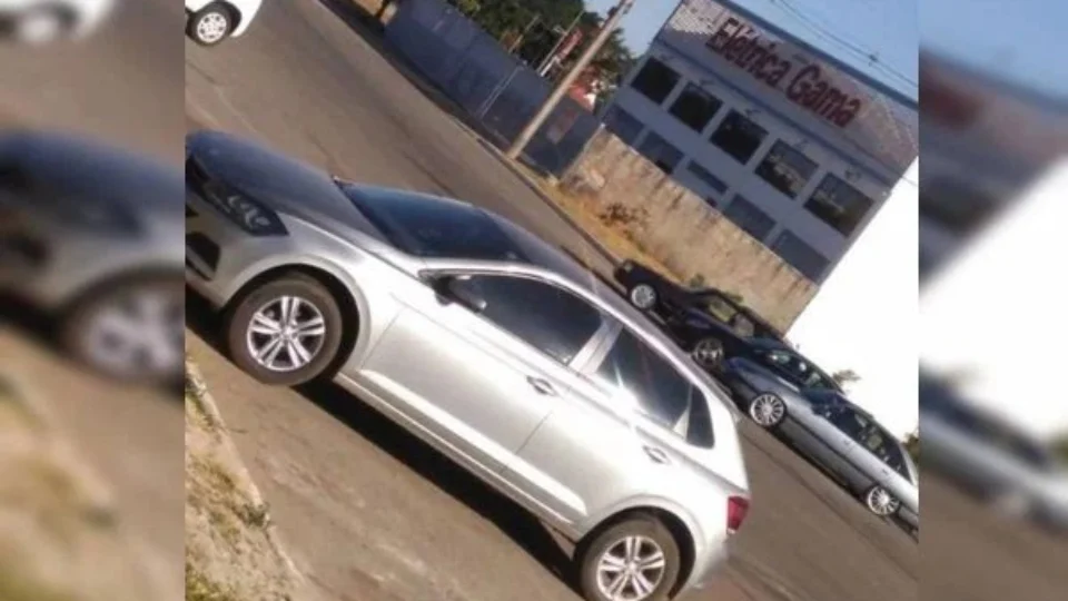 Durante roubo a carro, criança é quase levada por homens, no DF