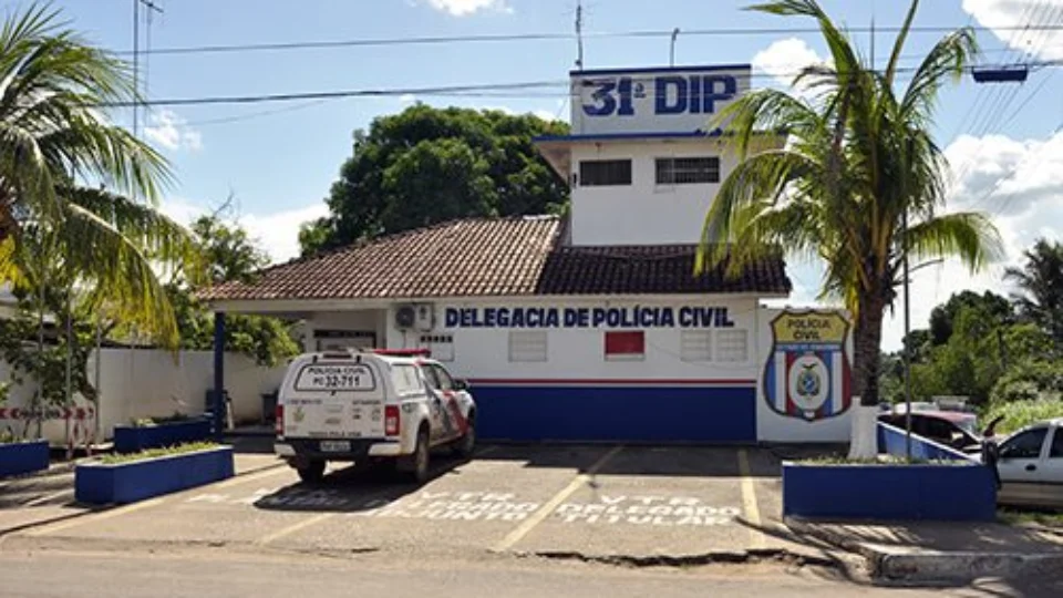Garoto de 11 anos morre após ser agredido por colega em torneio escolar no AM