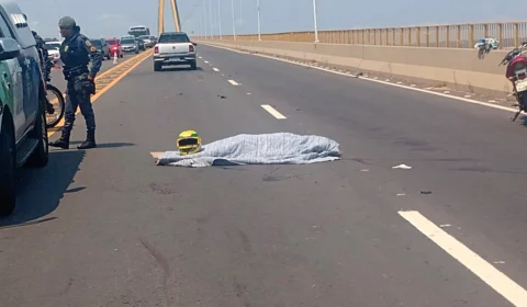 Homem morre em grave acidente na Ponte Rio Negro, em Manaus