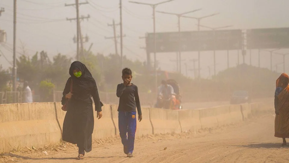 Mais de 550 milhões de crianças sofrem com ondas de calor, revela Unicef