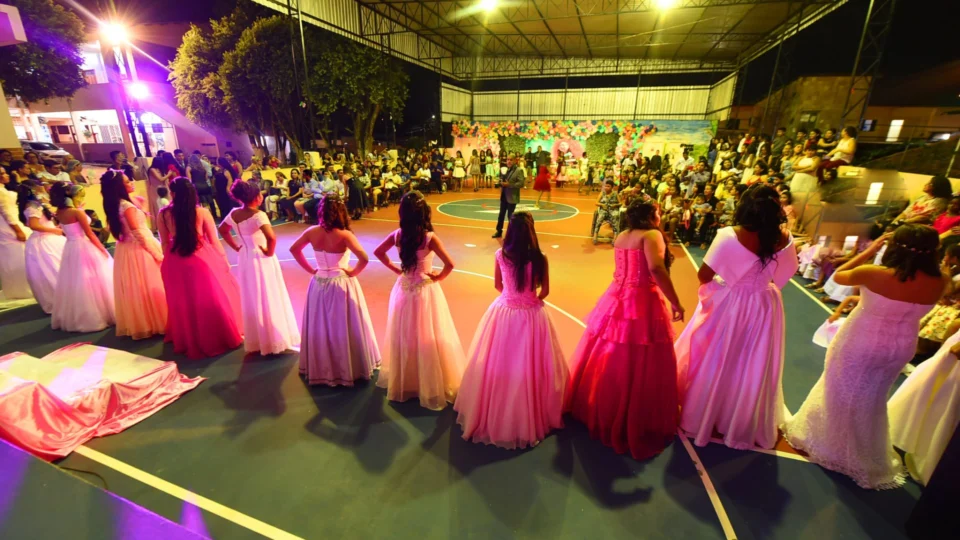 Debutantes: baile de jovens acolhidas pela Casa Mamãe Margarida será dia 20
