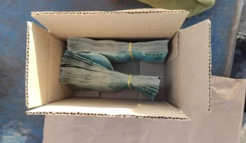 Crime eleitoral: PF prende homem com R$ 24,7 mil e santinhos de candidato ao governo do AM, em Tabatinga