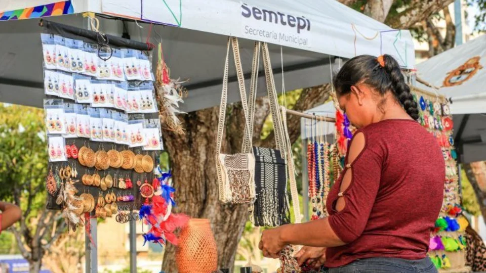 Pagamento do ‘Auxílio Empreendedor 2022’ começa dia 20 de outubro em Manaus