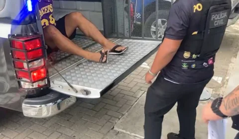 VÍDEO: homem é preso por abusar sexualmente da própria irmã, em Manaus