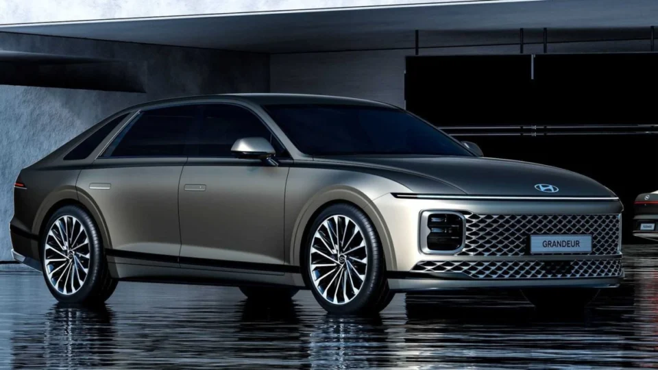 Hyundai Azera apresenta sétima geração e deve ser lançado em 2023 no Brasil
