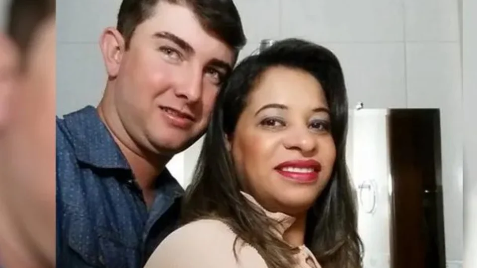 Empresário é preso após furtar arma de policial e matar ex-companheira em GO