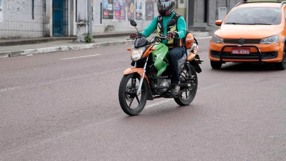 Entrega dos kits pneus em Manaus começa quinta, 20; confira cronograma