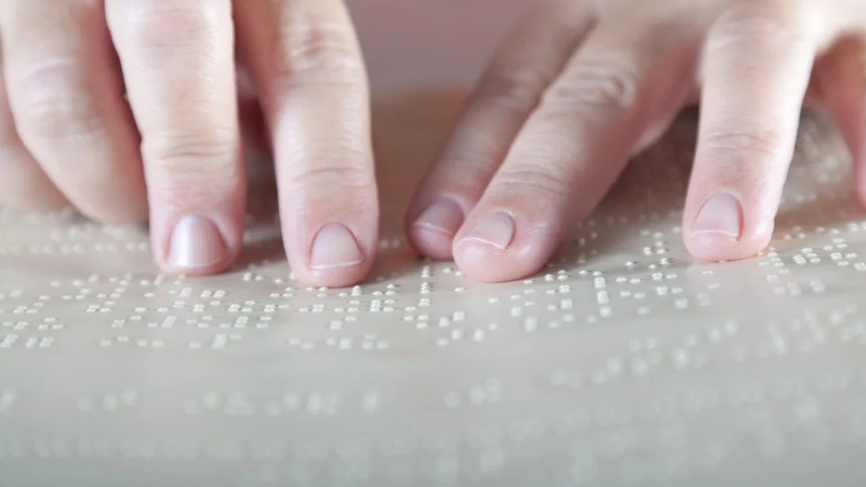 Projeto de Lei pretende obrigar cartórios a emitirem certidões em Braille no AM