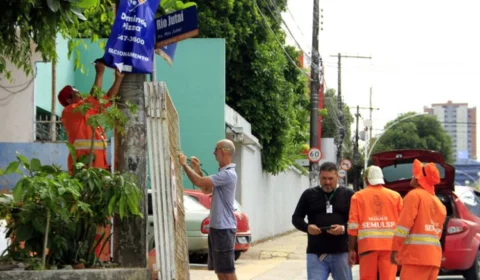 Operações vão retirar material gráfico irregular de postes e árvores em Manaus