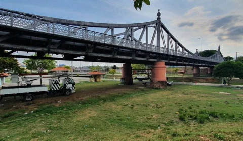 Ponte da 7 de Setembro, em Manaus, volta a receber iluminação após dez anos
