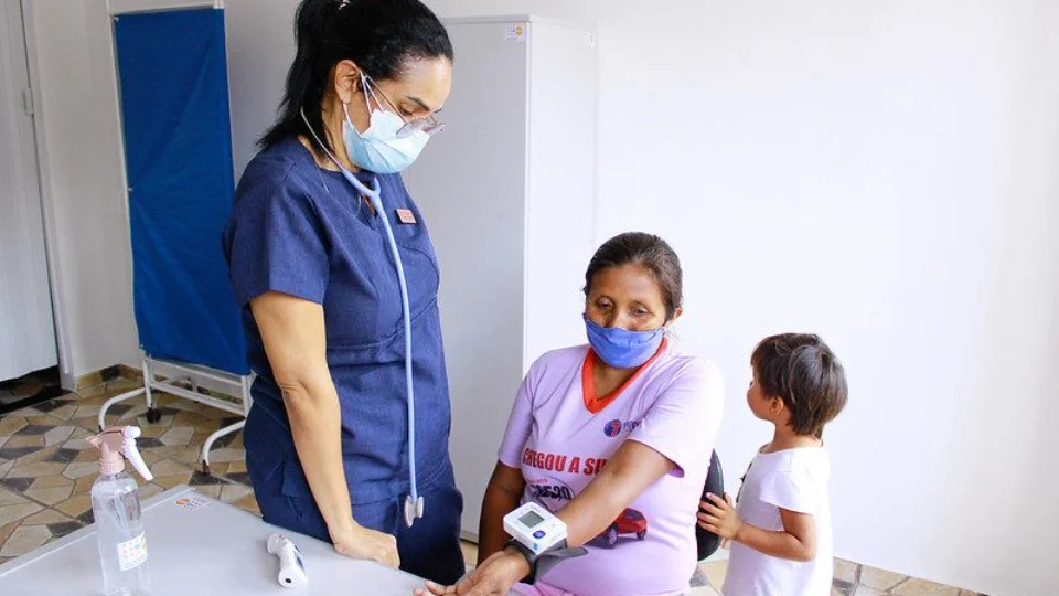 Sala de saúde é inaugurada em abrigo para indígenas venezuelanos, em Manaus