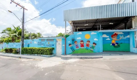 Estudantes de faculdade em Manaus arrecadam doações para abrigo Nacer