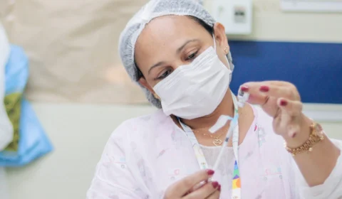 Manaus tem 75 pontos de vacinação contra Covid-19 nesta terça