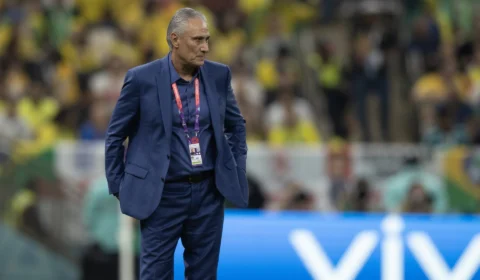 Após insucessos em Copas e longo período longe de clubes, conheça desafios de Tite no Flamengo
