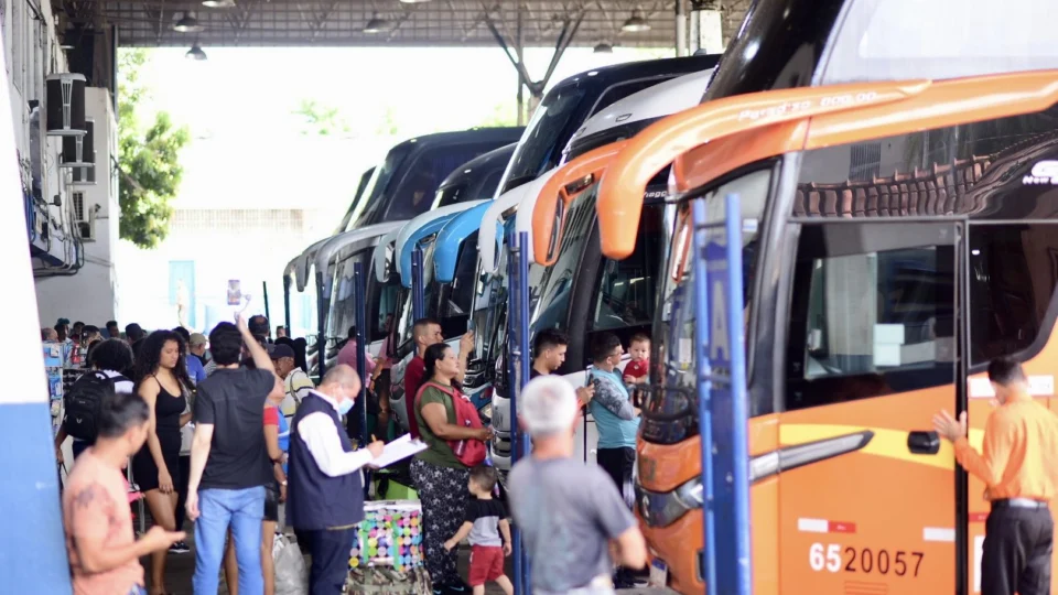 Mais de 27 mil pessoas devem deixar Manaus no feriado prolongado, projeta Arsepam