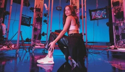 Anitta ganha prêmio de ‘Melhor Artista Latino’ no MTV Europe Music Awards 2022