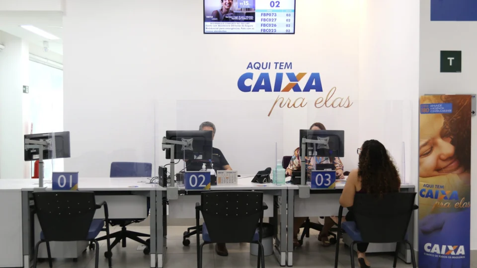 Copa do Mundo: bancos terão expediente especial durante jogos do Brasil