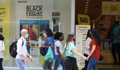Black Friday: consumidor pode denunciar propaganda enganosa ou abusiva no AM