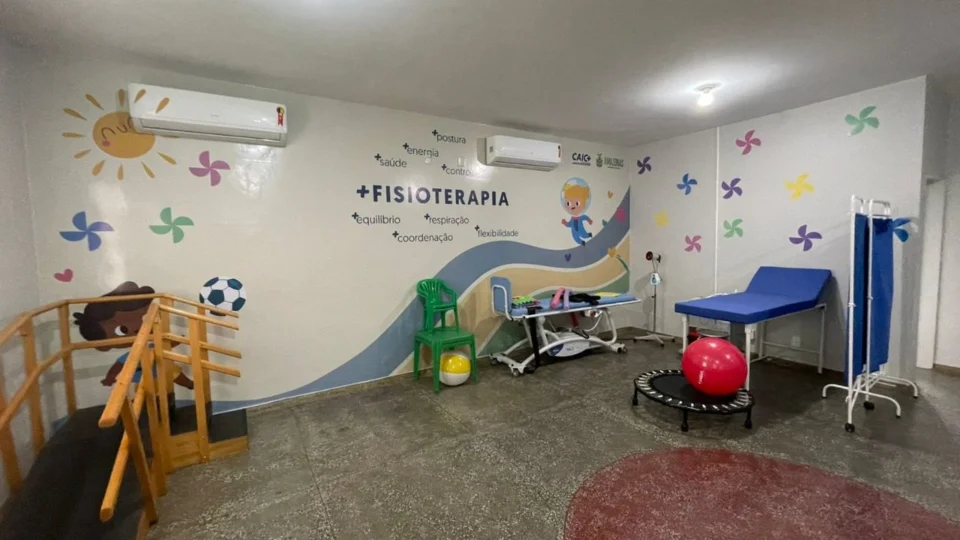 CAICs em Manaus serão reformados pela Seinfra; obras já iniciaram em 2 unidades