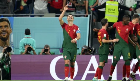 Cristiano Ronaldo é primeiro jogador a marcar gols em cinco Copas diferentes