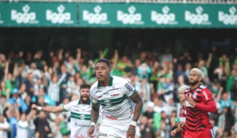 Flamengo perde por 1 a 0 e ‘ajuda’ Coritiba se manter na Série A em 2023