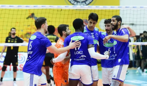 Cruzeiro bate Guarulhos por três sets a zero e volta vencer na Superliga de vôlei