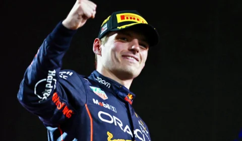 Fórmula 1: Verstappen e Red Bull recebem troféus pelos títulos conquistados em 2022