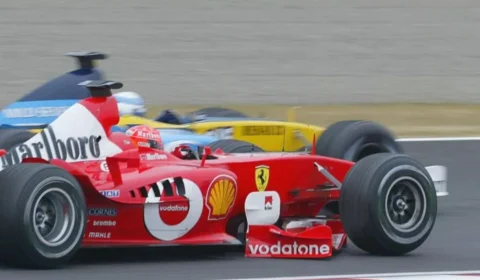 Ferrari do hexacampeonato de Michael Schumacher é leiloada por mais de R$ 77 milhões