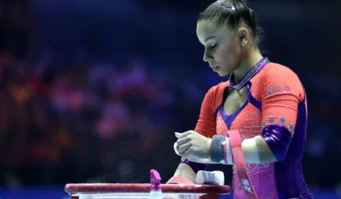 Flávia Saraiva passará por cirurgia após Mundial de Ginástica Artística em Liverpool