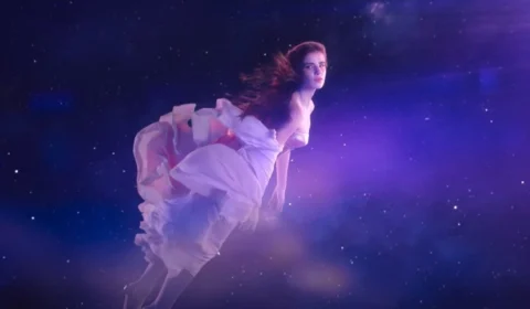 Atriz de ‘Depois do Universo’, Giulia Be lança 1º álbum com músicas inéditas