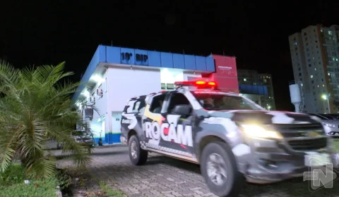 VÍDEO: homem corre da polícia e é preso em flagrante na Zona Oeste de Manaus