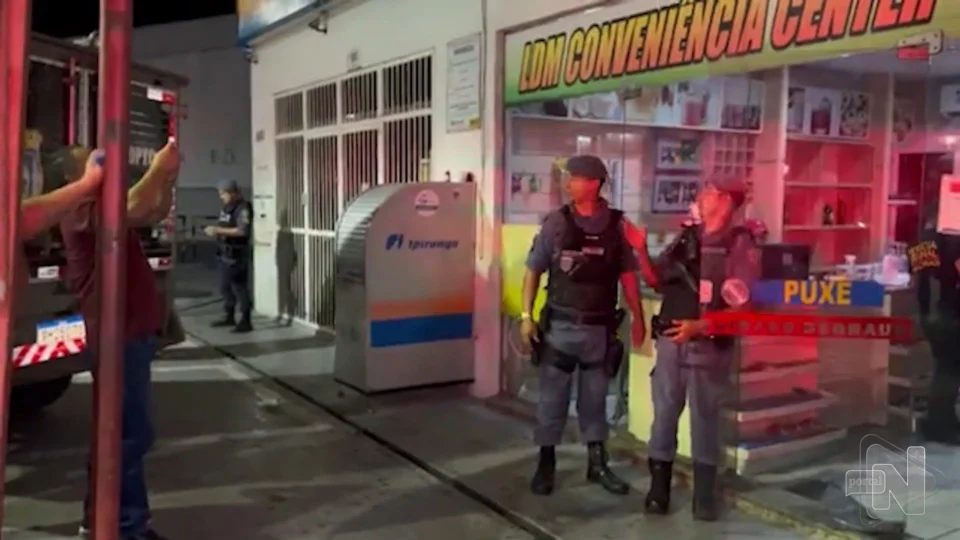 VÍDEO: homem é assassinado em loja de conveniência na Zona Sul de Manaus