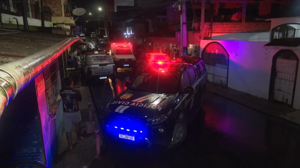 VÍDEO: homem é perseguido e morto por suspeitos em moto na Zona Oeste de Manaus