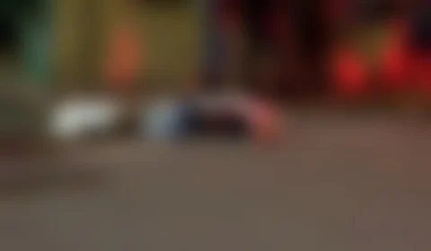 Jovem é executado com vários tiros em rua da Compensa, Zona Oeste de Manaus