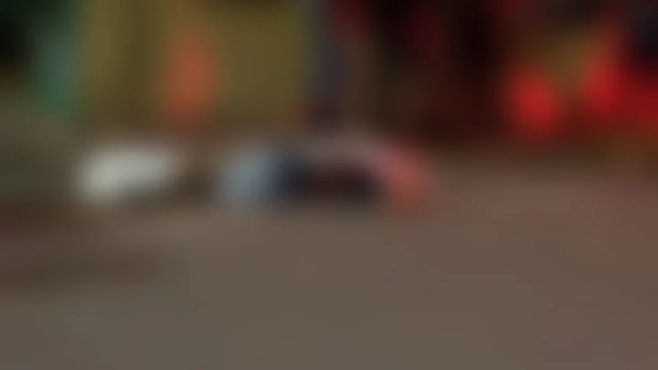 Jovem é executado com vários tiros em rua da Compensa, Zona Oeste de Manaus