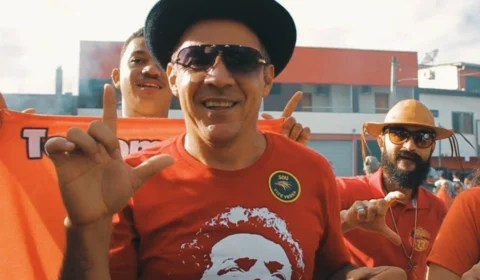 ‘Tá na hora do Jair já ir embora’ segue nas primeiras posições do Spotify Brasil; ouça