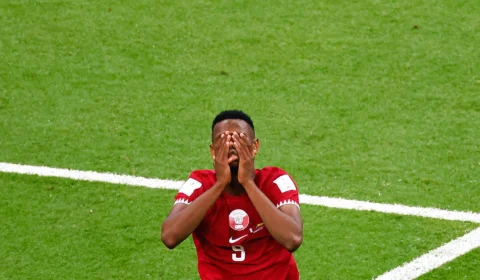 Catar tem pior desempenho de um país-sede em Copas do Mundo