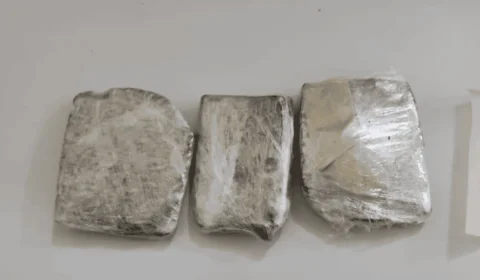 Mulher é flagrada com drogas nas partes íntimas em presídio, no Acre