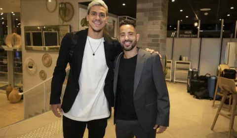 Flamengo iguala Vasco entre clubes que cedem jogadores à Seleção para Copas do Mundo